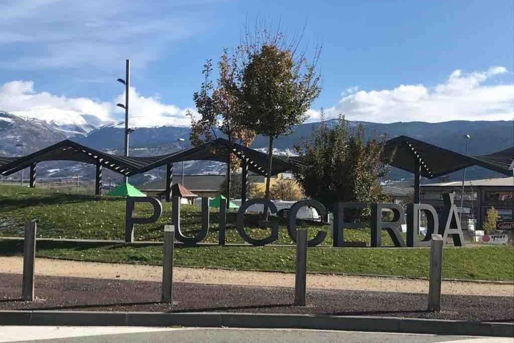 Puigcerda Centro. Acogedor Apartament En El Pueblo Dış mekan fotoğraf